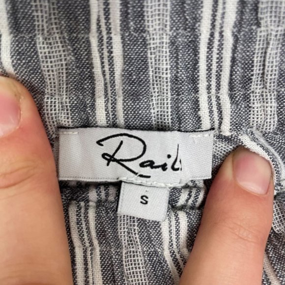 Rails Woman's Sz S Blue and White Striped Linen Blend Pull On Straight Leg - Picture 5 of 8